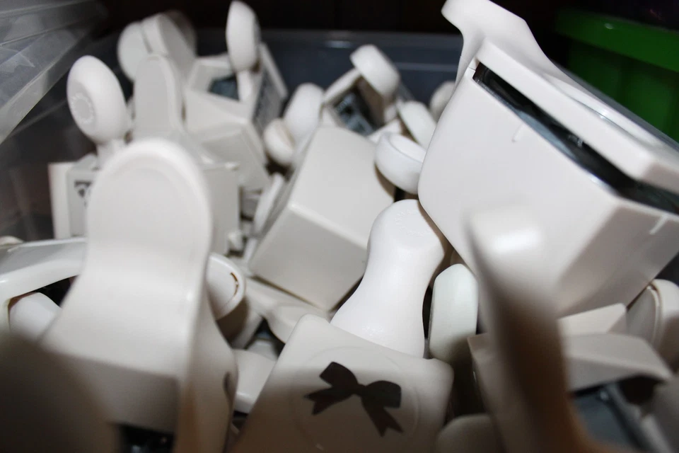 Martha Stewart paper punch  - You Choose! - Image 1 of 1