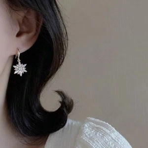 Pendientes de aro de oro para mujer - circonita cúbica cristal de nieve colgantes joyería de moda - Imagen 1 de 3