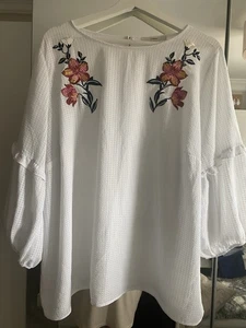 George Women's Embroidered White Top Size 22 - Picture 1 of 4