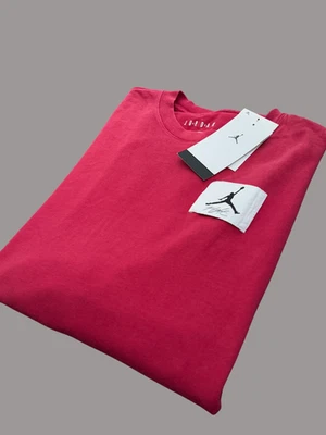 Nike Jordan Flight Essentials Para hombres Camiseta De Gran Tamaño Talla 2XL Roja Nueva $48 Foto 1 de 4