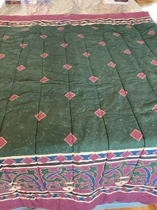LN VGT Springs Art Deco Geometric Green Maroon Bedspread Comforter twin 84x59 - Picture 1 of 6