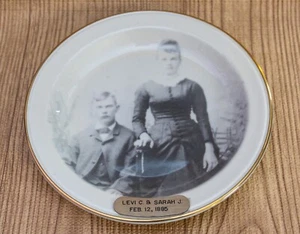 Vintage Photo An Heirloom Original Memory Plate Levi C & Sarah J Feb. 12 1885 - Picture 1 of 8
