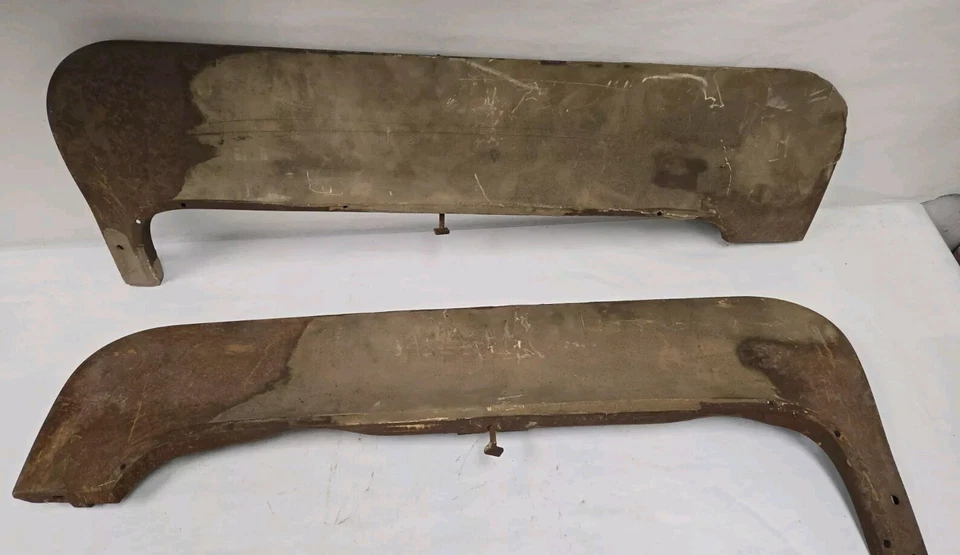 1967-68 Cadillac Deville Fleetwood Lt & Rt Rear Fender Skirts OEM GM - Image 1 of 4