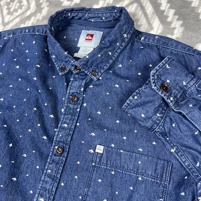 Camisa Quiksilver Para Hombre M Azul Denim Geométrica AOP Manga Larga Con Botones Foto 1 de 4