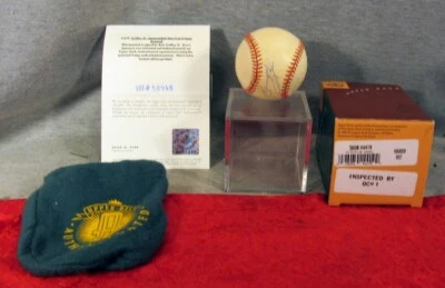 KEN GRIFFEY JR SIGNED OFFICIAL BASEBALL WITH UPPERDECK COA (EZS001507) - Image 1 of 4