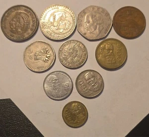 Lot of 10 Mexico Coins Various Pesos Good Quality - Picture 1 of 1