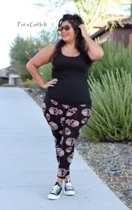 Womens PLUS SIZE RED WHITE BLUE USA FLAG SKULL LEGGINGS ONE SIZE 1X 2X 3X 4X 5X - Picture 1 of 7