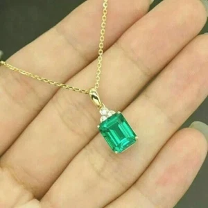 2Ct Emerald Cut Simulated Emerald Womens Pendant Necklace 14k Yellow Gold Plated - Picture 1 of 11