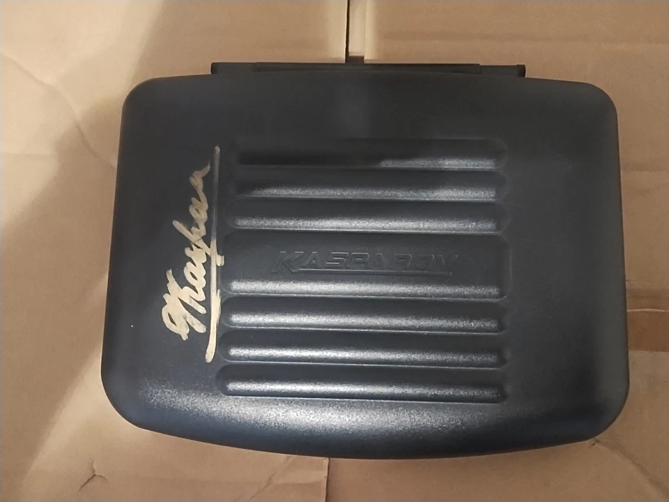 Saitek Kasparov Cosmos Chess Computer Signed Rare  Vintage  - Electronic Game - Image 1 of 4