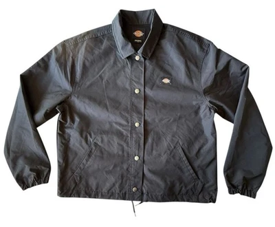 Chaqueta corta Dickies negra Oakport Coaches para mujer grande cuadrada DWR Foto 1 de 4