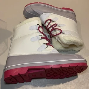 Cat & Jack White Boots Women Size 6 [N4] - Picture 1 of 5