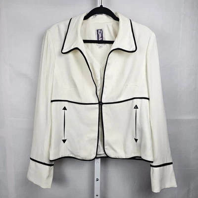  Zelda Vintage 90s Women's  Blazer White Black Trim, Pockets Size 12  - Image 1 of 4