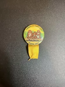 Vtg Franklin Park Zoo Boston MA Chimpanzee Monkey Pinback Rare - Picture 1 of 3