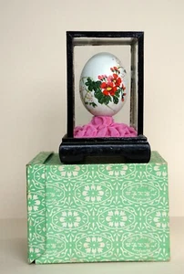 Sehr altes ~ handbemaltes Ei ~ unter Glas ~ Originalkarton ~ Kwangtung - Bild 1 von 6