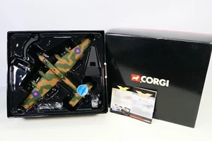 Corgi HP Halifax B.Mk.ll Series 1, 35 Sqn. 1/72 AA37201 1942 Ltd Edn - Picture 1 of 8