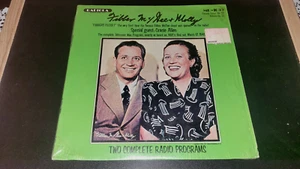 Fibber McGee & Molly and Gracie Allen Fibber's Closet Vinyl LP 1975 Radiola - Picture 1 of 5