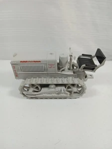ERTL - Caterpillar 2-TON Track-Type Tractor - 1:16 Scale MB - Picture 1 of 4