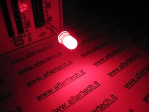 FOGGY 20 DIODI LED LEDS ROSSI 5mm ROSSO LUCE DIFFUSA DIFFUSED - Foto 1 di 1