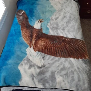 Northwest Snow Mountain Eagle Überwurf Decke 63x50" wendbar blau Fleece Hütte - Bild 1 von 9