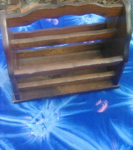 MAGAZINE RACK/STAND,DARK PINE,MID 1900'S,17" L X 14.25" H X 9" W,NICE/ORIGINAL!! Cover