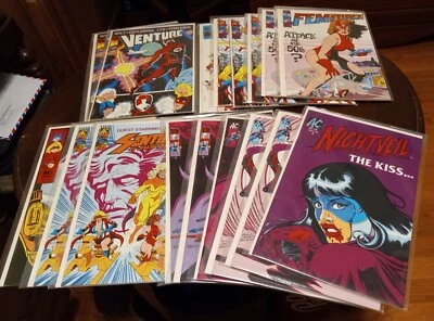 Femforce/Nightveil/Sentinels/Venture casi nuevo sin leer ELIGE edición 1984 AC Good Girl Art Foto 1 de 4