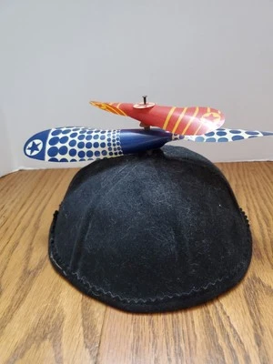 Vintage 1940's Child's Propeller Beanie - Image 1 of 4