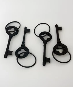 Vtg Wrought Iron Door Keys 5.25 in 6.5” w/ring - Lot of 4 Looks Early Victorian - Picture 1 of 5