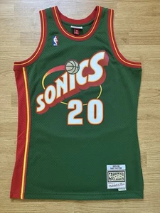 100% Authentic Gary Payton Mitchell & Ness 95 96 Sonics Jersey Size M 40 Mens - Picture 1 of 8
