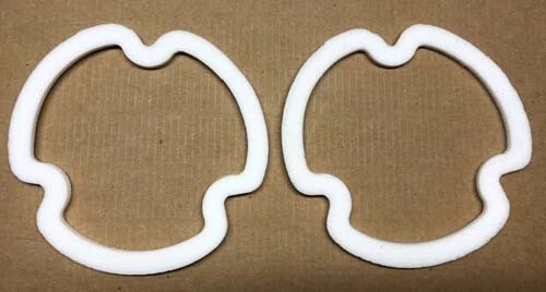 1971-1972 Oldsmobile Cutlass Front Park Lamp Lens Gaskets NEW  - Image 1 of 1