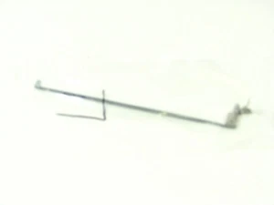 Display Hinge Left Amilo LA1703 7390607-29298 - Afbeelding 1 van 1