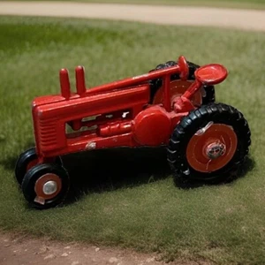 Classic Vintage Red Farm Tractor Diecast Metal Toy Or Christmas Ornament 2” - Picture 1 of 4