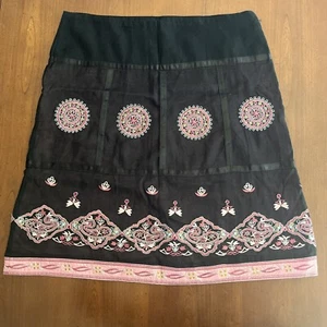 Persaman bestickt Blumen geometrisch Aline über Knie Rock 6 Boho Chic - Bild 1 von 7