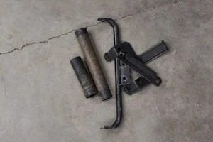 2006 ARCTIC CAT 50 CC AXLE COVERS & METAL BRACKETS 4 STROKE KFX50 06 - Picture 1 of 8