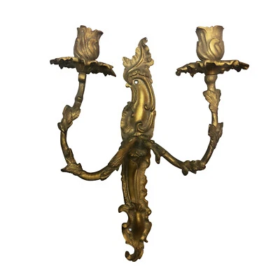 Aplique de pared antiguo francés de latón rococó con doble brazo para velas Foto 1 de 4