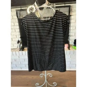 Black and White Striped Old Navy ACTIVE Top Size S Small - Picture 1 of 4