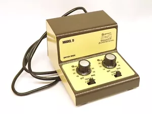 Controlador de doble vía Gaugemaster modelo D en caja - Imagen 1 de 1