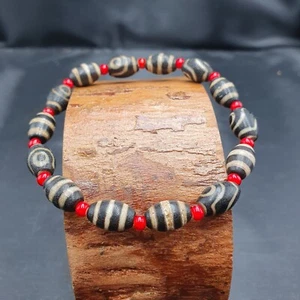 Vintage Tibetan 2 Eyes & 3 Stripe Pattern Agate  Beaded Necklace - Picture 1 of 16
