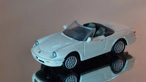 Alfa Romeo Spider - New Ray - White - Picture 1 of 9