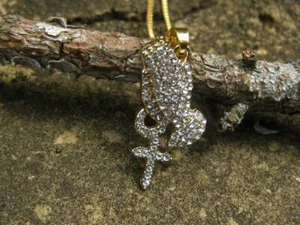 7 ARCHANGELS PRAYING HANDS PENDANT - Picture 1 of 3