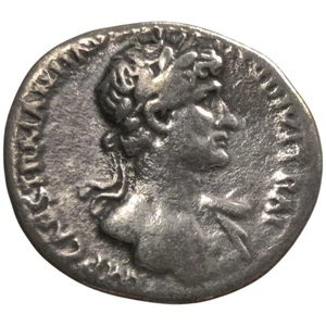 117 AD Hadrian AR Denarius Pax Ancient Roman Empire Silver Coin Rome 6N - Picture 1 of 2