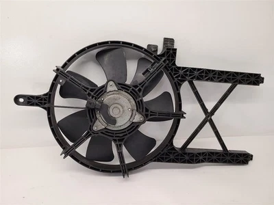 Condensador conjunto ventilador motor ventilador radiador Nissan Frontier 2007-19 92120ZL00A Foto 1 de 4