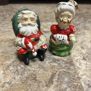 Vintage Lefton Santa and Mrs. Claus Salz & Pfeffer Spaghettiborte Japan siehe Zustand - Bild 1 von 5