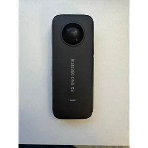 Insta360 ONE X2 360 Camera Pocket Size Action Cam Waterproof 2 extra batteries - Picture 1 of 3