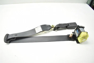 02-04 Cinturón de seguridad trasero medio central Subaru Impreza WRX STI sedán 2002-2004 Foto 1 de 4