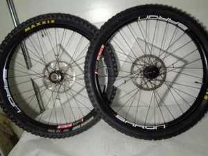 STANS BARON MK3 27.5 WHEELSET W/ MAXXIS MINION DHF 27.5X2.8 TIRES NEW R34 - Picture 1 of 17