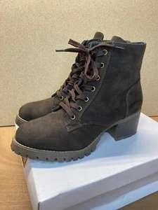 Bamboo Women's Chief Suede Heeled Combat Boots US 10 Dark Brown - Picture 1 of 8
