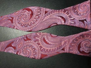 Vtg Silk Bow Silk Thistle End Purple Paisley 13.75"-18" Neck - Picture 1 of 4