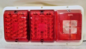 BARGMAN-47-84-530 TRAILER RED LED TAILLIGHT INCADESCENT BACKUP - Picture 1 of 2