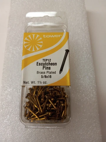 5/8" x 16-gauge Brass Plated Escutcheon Pins / Nails 1-1/2oz. Box Cover