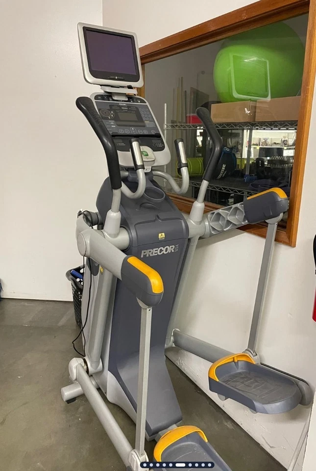 Precor AMT 100i 自适应运动训练器 * 美国免费送货 * — 第 1/1 张图片